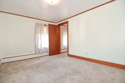 21 Jasset St, Newton MA 02458-1055 exterior