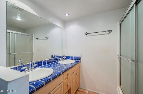 7855 21 Dr, Phoenix AZ 85015-5412 exterior