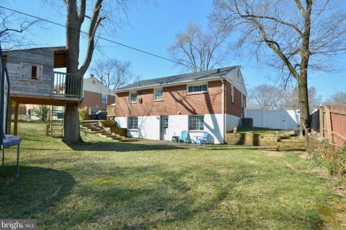 6119 Algona Ct, Alexandria VA 22310-3141 exterior