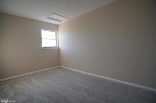 4503 Hazeltine Ct, Alexandria VA 22312-3206 exterior