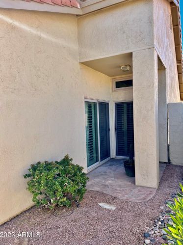 13041 45 Pl, Phoenix AZ 85050-8557 exterior