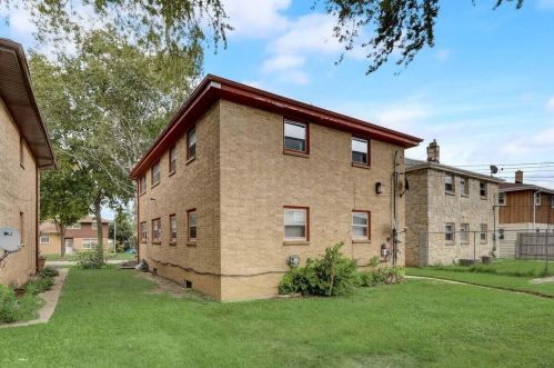 7753 Beckett Ave, Milwaukee WI  53218-5317 exterior