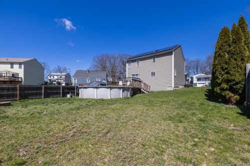 20 Robin Rd, Seymour CT 06483-3225 exterior