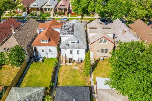 7821 Rhodes Ave, Chicago IL  60619-3013 exterior