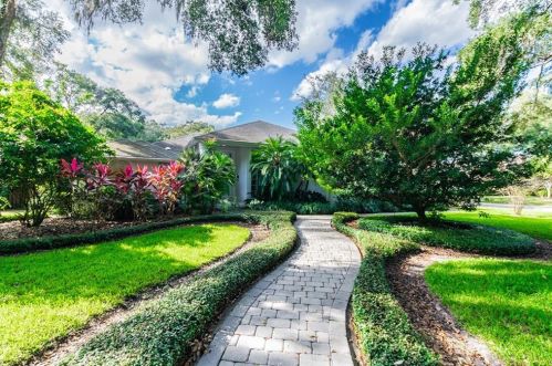 11506 Louvre Pl, Tampa, FL 33617-2447