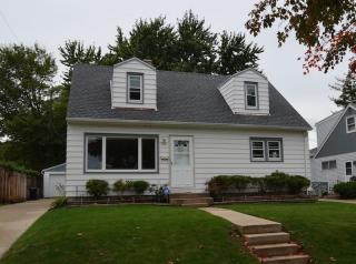 2767 64th St, Milwaukee, WI 53219-3061