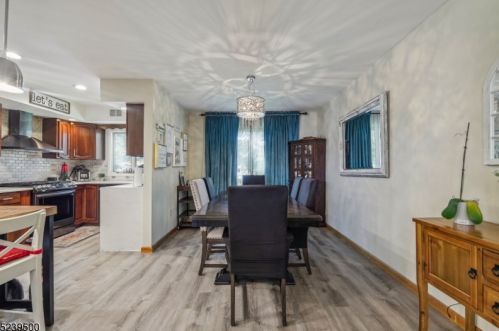 213 Louis Pl, Iselin NJ  08830-1205 exterior