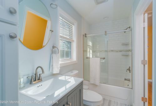 1849 Paterson St, Rahway NJ 07065-5211 exterior