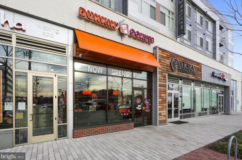 1904 Lewis Ave, Rockville MD 20851-2330 exterior