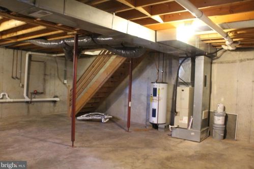 636 Spruce St, Pottstown PA 19464-4626 exterior