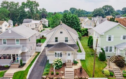 118 Dixie Ave, Paterson, NJ 07506-1725