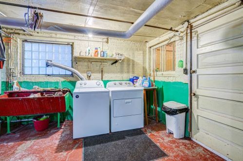 4937 Monticello Ave, Chicago IL 60647-1132 exterior