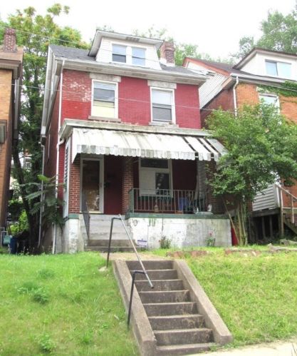 234 Arabella St, Pittsburgh PA 15210-2002 exterior