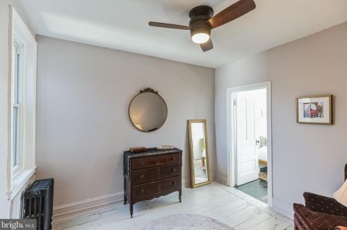 927 Mckean St, Philadelphia PA  19148-2326 exterior