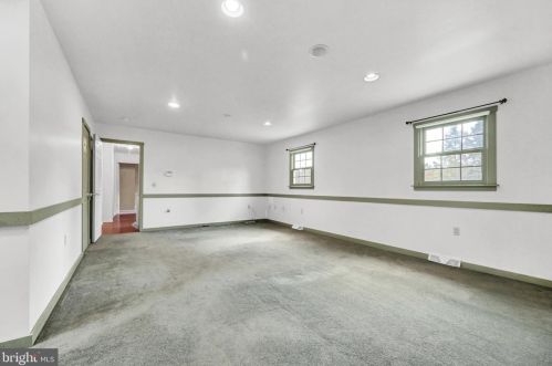 1739 Conard Rd, Lancaster PA 17602-1302 exterior