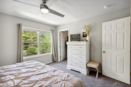 974 Ada Place Dr, Grand Rapids MI 49546-8400 exterior