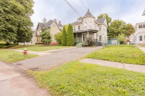 151 Maple St, New Britain, CT 06051-3104