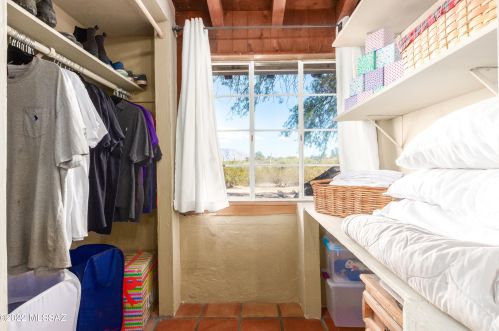 6441 Abington Rd, Tucson AZ 85743-9701 exterior