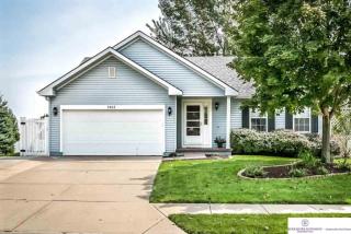 5903 160th St, Omaha, NE 68135-2990