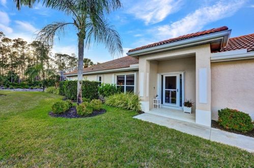 5893 Northridge Dr, Naples, FL 34110-2376