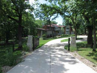 3359 Timber Ln, Madison WI  53593-9063 exterior