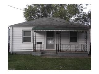 13522 Bennington Ave, Cleveland OH  44135-4947 exterior