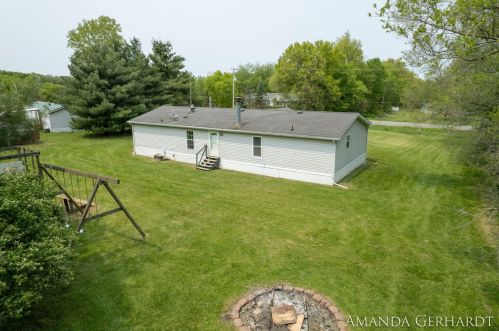 9913 Button Rd, Belding MI  48809-9720 exterior