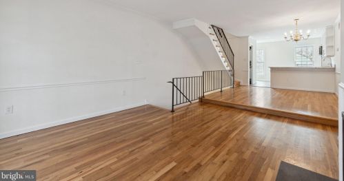 1737 Corcoran St, Washington DC 20009-2471 exterior