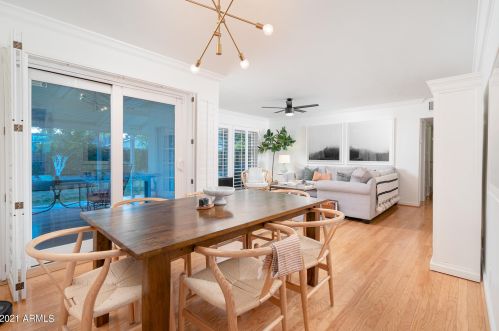 3842 50th Pl, Phoenix AZ 85018-4413 exterior