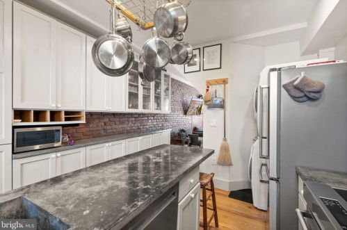 1510 Massachusetts Ave, Washington DC  20005-1802 exterior