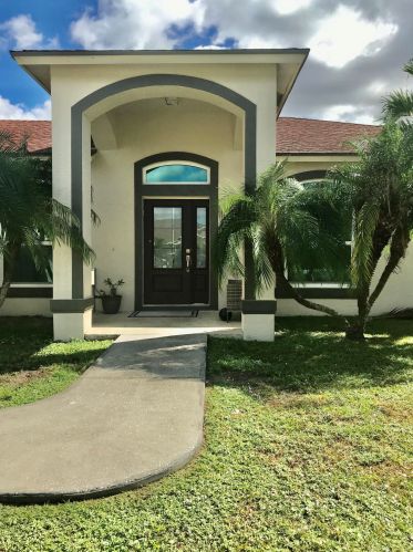 2311 Abalon Cir, Fort Pierce, FL 34953-7433