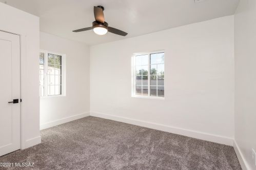 2602 Arroyo Chico, Tucson AZ  85716-5606 exterior