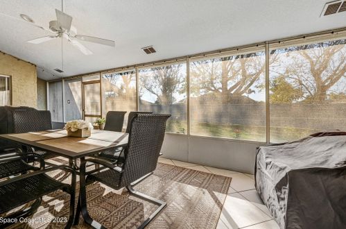 285 Northgrove Dr, Merritt Island FL 32953-7959 exterior