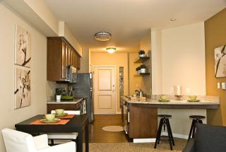 20221 Aurora Ave, Seattle WA  98133-3162 exterior