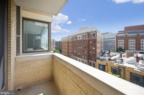 1325 18th St, Washington DC 20036-6515 exterior