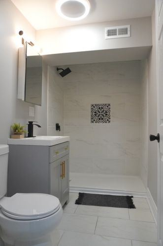 2837 Farrell St, Chicago IL 60608-5707 exterior