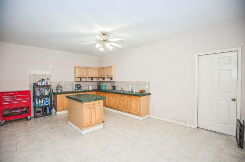 22997 Ridgemoor Est Ct, Conroe TX exterior