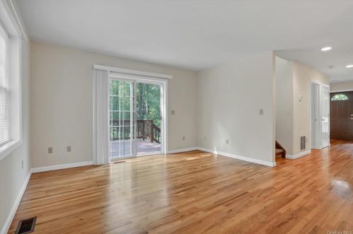 91 Corbett Rd, Montgomery NY  12549-2022 exterior