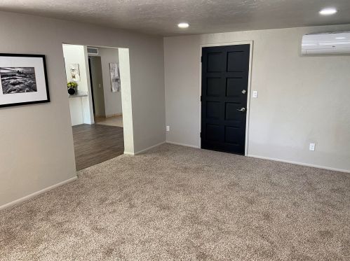 8542 Calle Bolivar, Tucson AZ  85715-5409 exterior