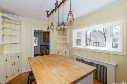 106 Winding St, Huntington Station NY 11746-1251 exterior