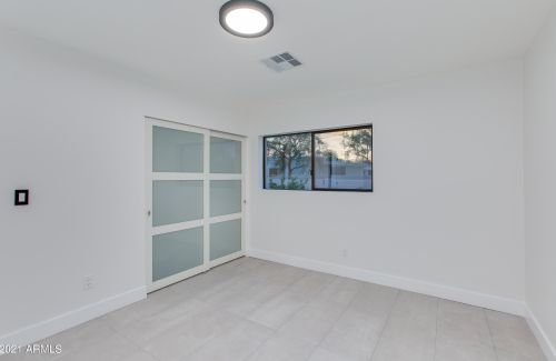 9919 47th Pl, Phoenix AZ  85028-4242 exterior