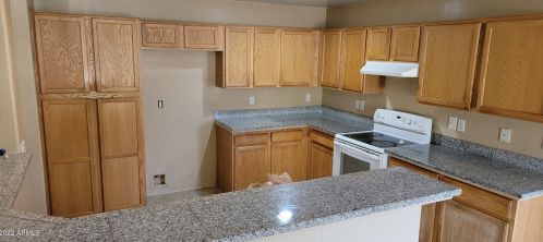 6031 22nd Dr, Phoenix, AZ 85015-1925