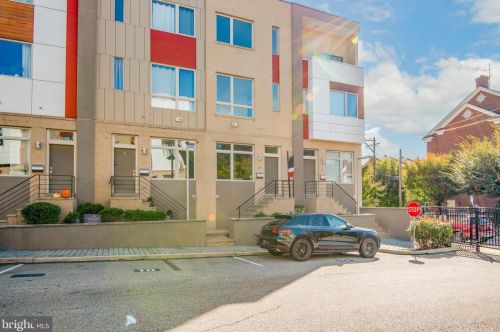 740 Columbus Blvd, Philadelphia PA 19147-3517 exterior