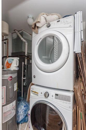 2437 Ashland Ave, Chicago IL 60608-5318 exterior