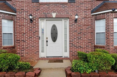 5961 Duren Mdw Dr, Lithonia GA 30058-3592 exterior