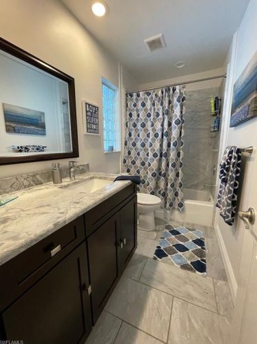 660 Cypress Way, Naples FL 34110-1112 exterior