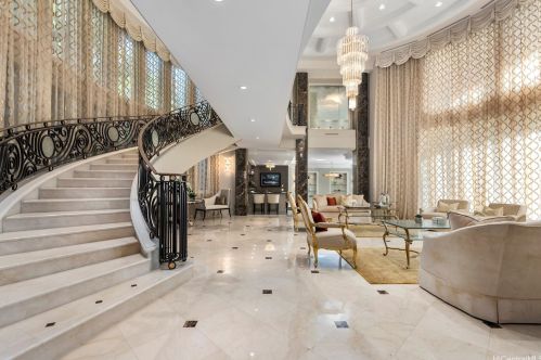 3239 Noela, Honolulu HI 96815 exterior