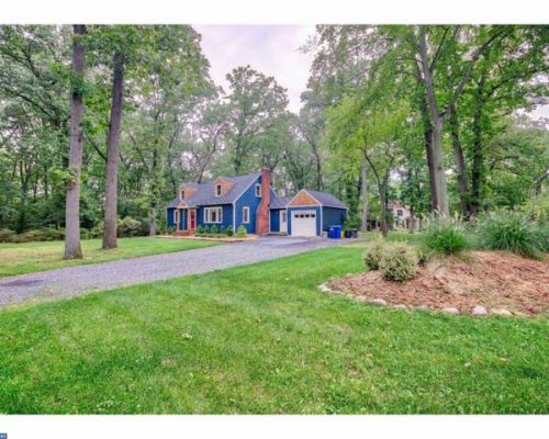 17 Laurel Rd, Riverton NJ  08077-1738 exterior