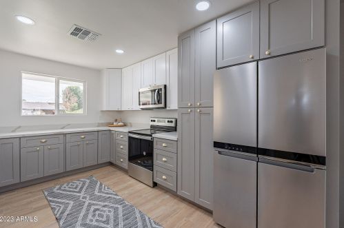 1102 Colter St, Phoenix AZ  85013-1926 exterior