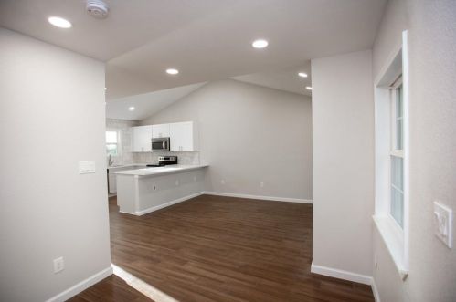 1903 El Capitan Dr, Dallas TX  75228-1621 exterior